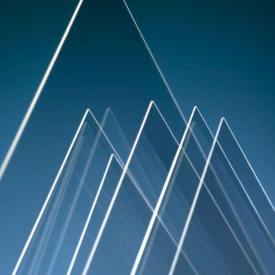 Bon prix 0.4 mm 0,5 mm 0,7 mm 1,1 mm feuille de verre ultra-transparente originale pour le substrat de verre à affichage en ligne